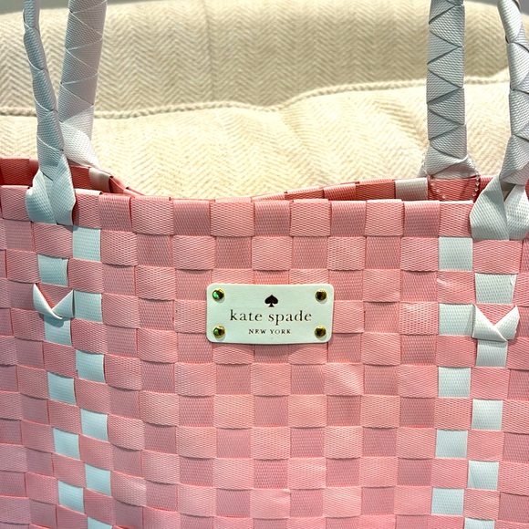 ♠️ Kate Spade Pink & White Bag - Picture 2 of 4